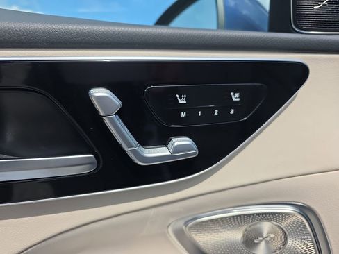 Certified 2026 Mercedes-Benz C 300 4MATIC Sedan image 11