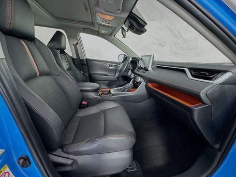 Used 2019 Toyota RAV4 Adventure image 28