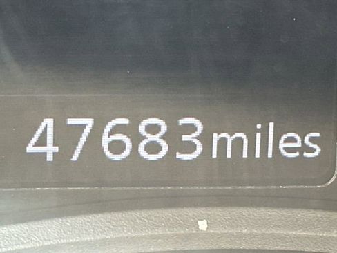 Used 2023 Nissan Kicks SV image 15