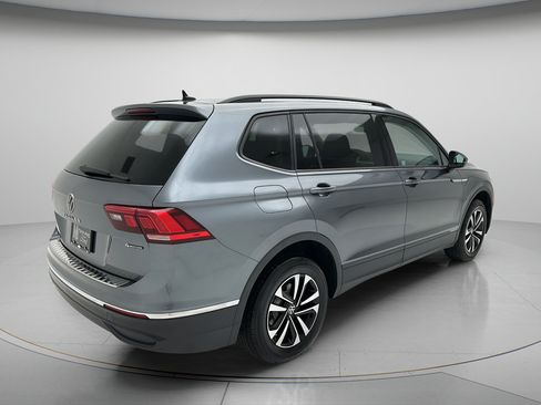 Used 2023 Volkswagen Tiguan S AWD/4WD image 5