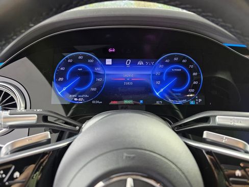 Certified 2023 Mercedes-Benz EQS 580 4MATIC Sedan image 21