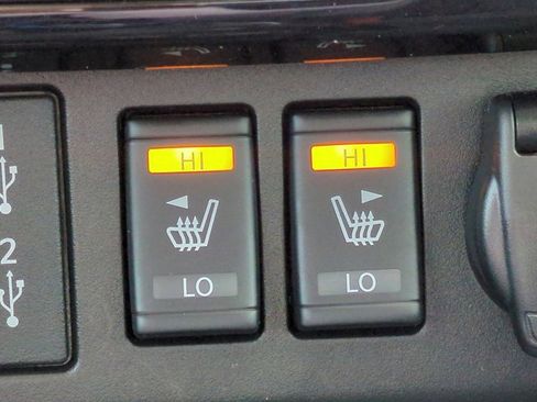 Certified 2022 Nissan Leaf SV image 22