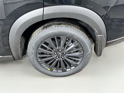 New 2026 Nissan Pathfinder SL image 25