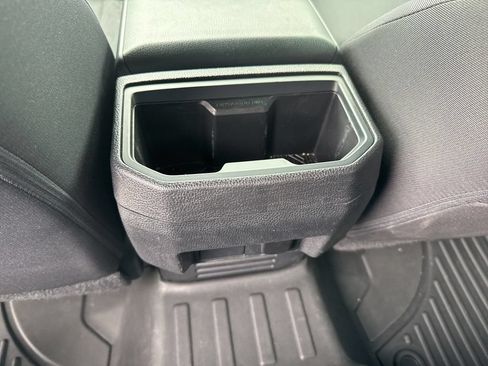 Used 2025 Toyota Tacoma SR5 RWD image 10