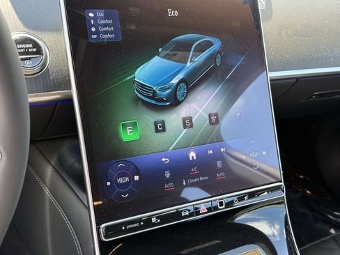 New 2025 Mercedes-Benz S 580 4MATIC Sedan image 23