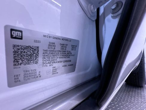 Used 2023 Buick Enclave Essence w/ Experience Buick Package AWD/4WD image 47