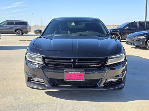 Used 2018 Dodge Charger R/T w/ Plus Group image 4