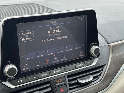 Used 2023 Nissan Altima 2.5 SV image 23