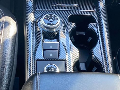 Used 2021 Ford Explorer Limited w/ Hybrid Equipment Group 310A image 11