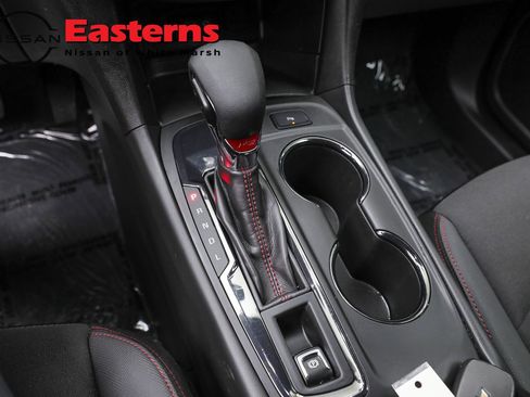 Used 2024 Chevrolet Equinox RS image 13