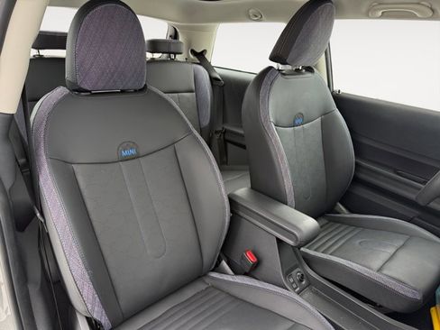 Used 2025 MINI Cooper S image 13