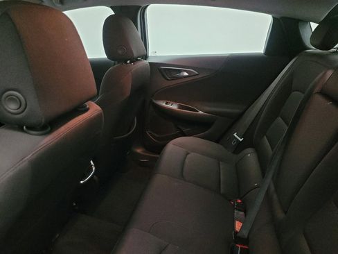 Used 2023 Chevrolet Malibu LT FWD image 18