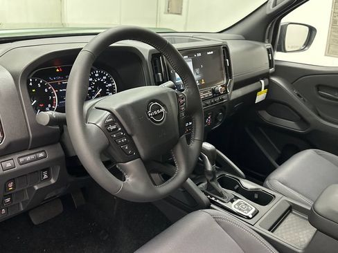 New 2026 Nissan Frontier SV w/ SV Convenience Package AWD/4WD image 19