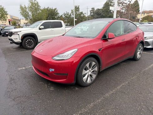 Used 2021 Tesla Model Y Long Range image 20