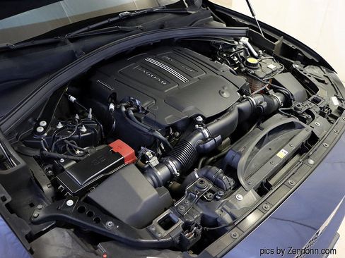 Used 2020 Jaguar F-PACE S image 38