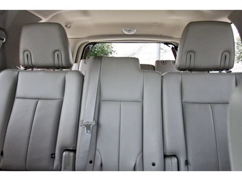 Used 2014 Ford Expedition Limited w/ Equipment Group 301A RWD image 14