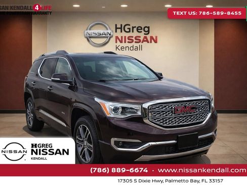 Used 2018 GMC Acadia Denali w/ Technology Package AWD/4WD image 1