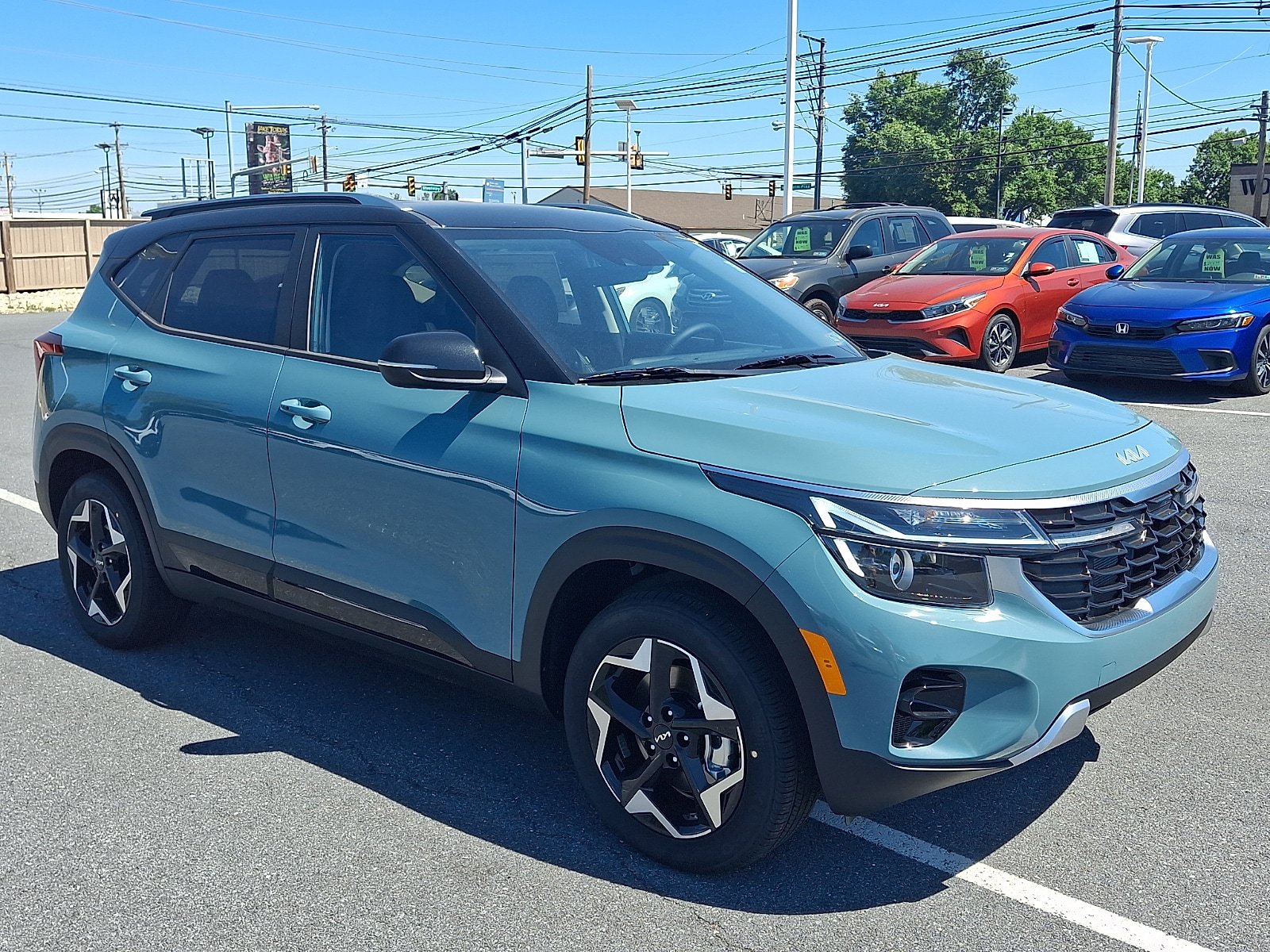 New 2026 Kia Seltos S AWD/4WD image 2