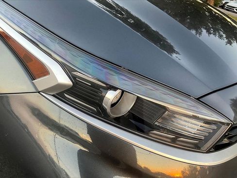 Used 2024 Kia Forte LXS image 7