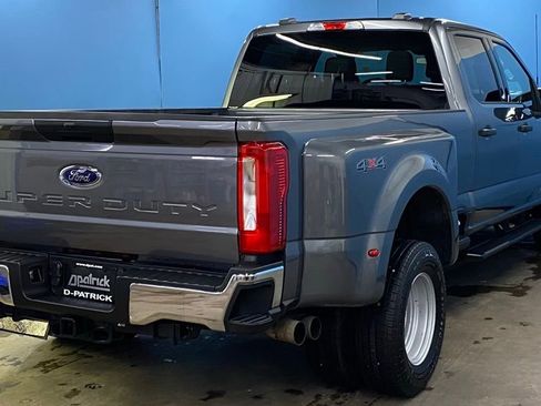 Used 2025 Ford F350 XLT AWD/4WD image 12