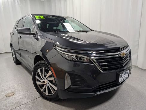 Used 2022 Chevrolet Equinox LT image 2