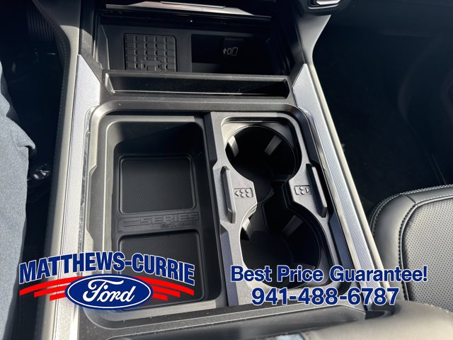 New 2026 Ford F250 Platinum w/ FX4 Off-Road Package AWD/4WD image 24