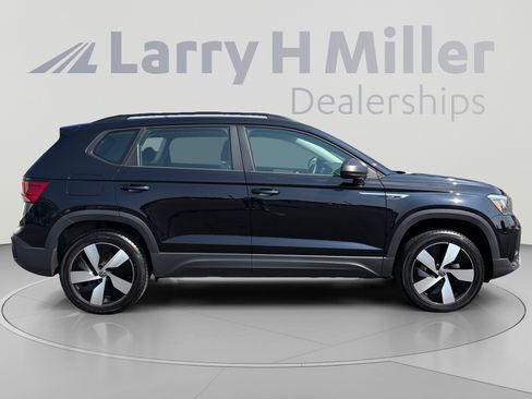 Used 2023 Volkswagen Taos S AWD/4WD image 6
