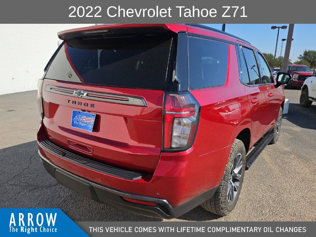 Used 2022 Chevrolet Tahoe Z71 w/ Luxury Package AWD/4WD image 12