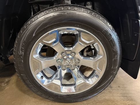 Used 2022 RAM 1500 Big Horn AWD/4WD image 17