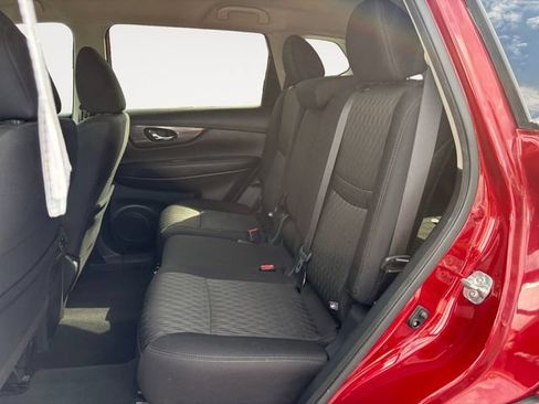 Used 2020 Nissan Rogue S AWD/4WD image 13