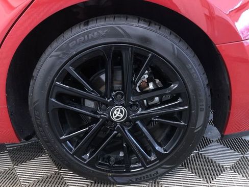 Certified 2025 Toyota Camry SE image 8