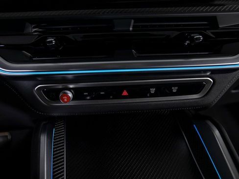 Used 2023 BMW XM image 23