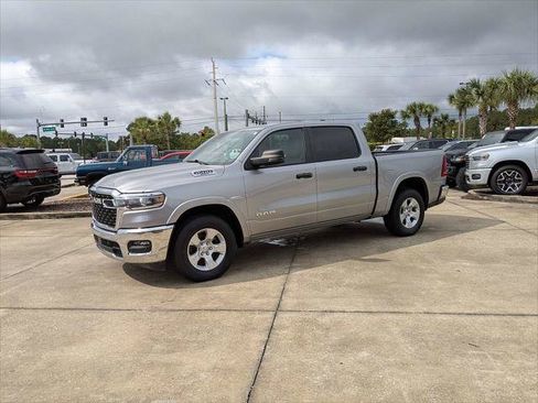 Certified 2025 RAM 1500 Big Horn AWD/4WD image 7