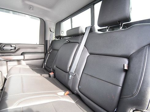 Used 2020 Chevrolet Silverado 2500 LTZ w/ LTZ Plus Package image 11