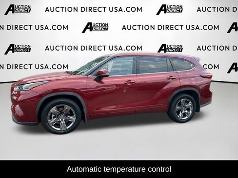 Used 2020 Toyota Highlander Limited AWD/4WD image 3