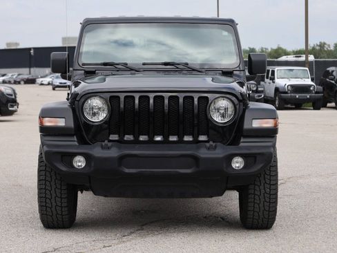 Used 2023 Jeep Wrangler Unlimited Sport AWD/4WD image 2