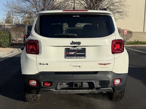 Used 2021 Jeep Renegade Trailhawk w/ Luxury Group III image 6