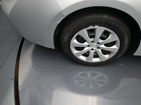 Used 2023 Toyota Corolla LE FWD image 10