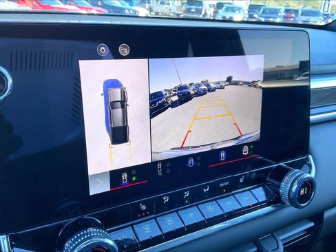 Used 2024 GMC Canyon Elevation w/ Elevation Premium Package image 27