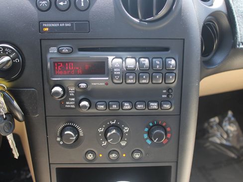Used 2007 Pontiac Grand Prix FWD image 15