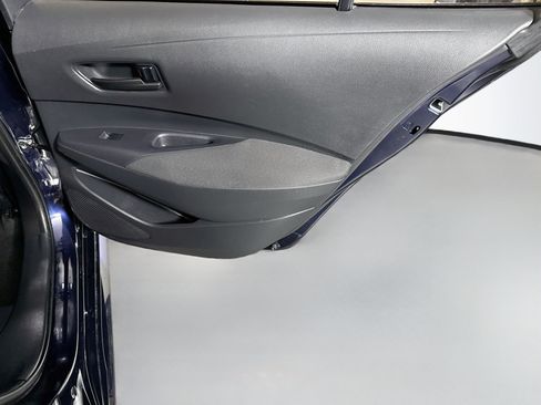 Used 2024 Toyota Corolla LE FWD image 30