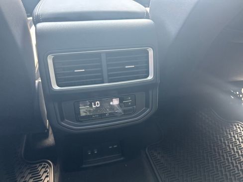 New 2026 Volkswagen Atlas SE FWD image 46