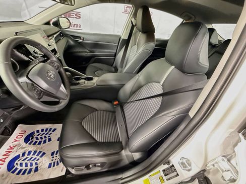 Certified 2024 Toyota Camry SE w/ Cold Weather Package FWD image 24