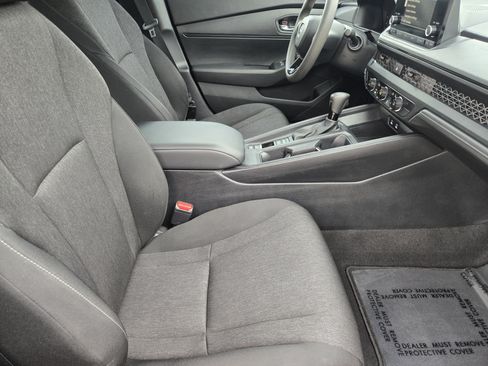 Used 2023 Honda Accord LX image 10