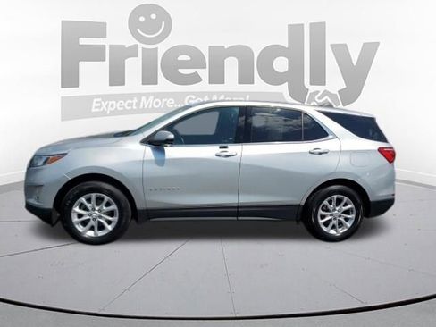 Used 2018 Chevrolet Equinox LT AWD/4WD image 2