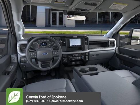New 2025 Ford F550 4x4 Supercab Super Duty image 2