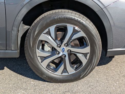 Used 2020 Subaru Outback Touring XT image 11