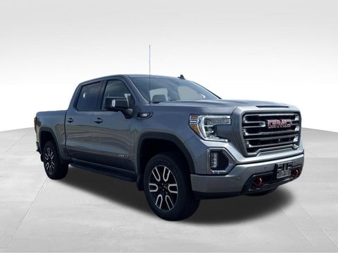 Used 2021 GMC Sierra 1500 AT4 w/ Technology Package AWD/4WD image 3