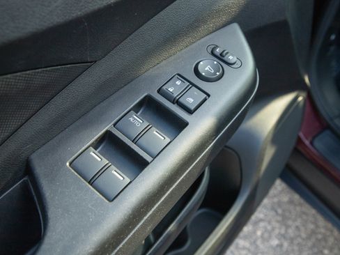 Used 2015 Honda CR-V LX image 20