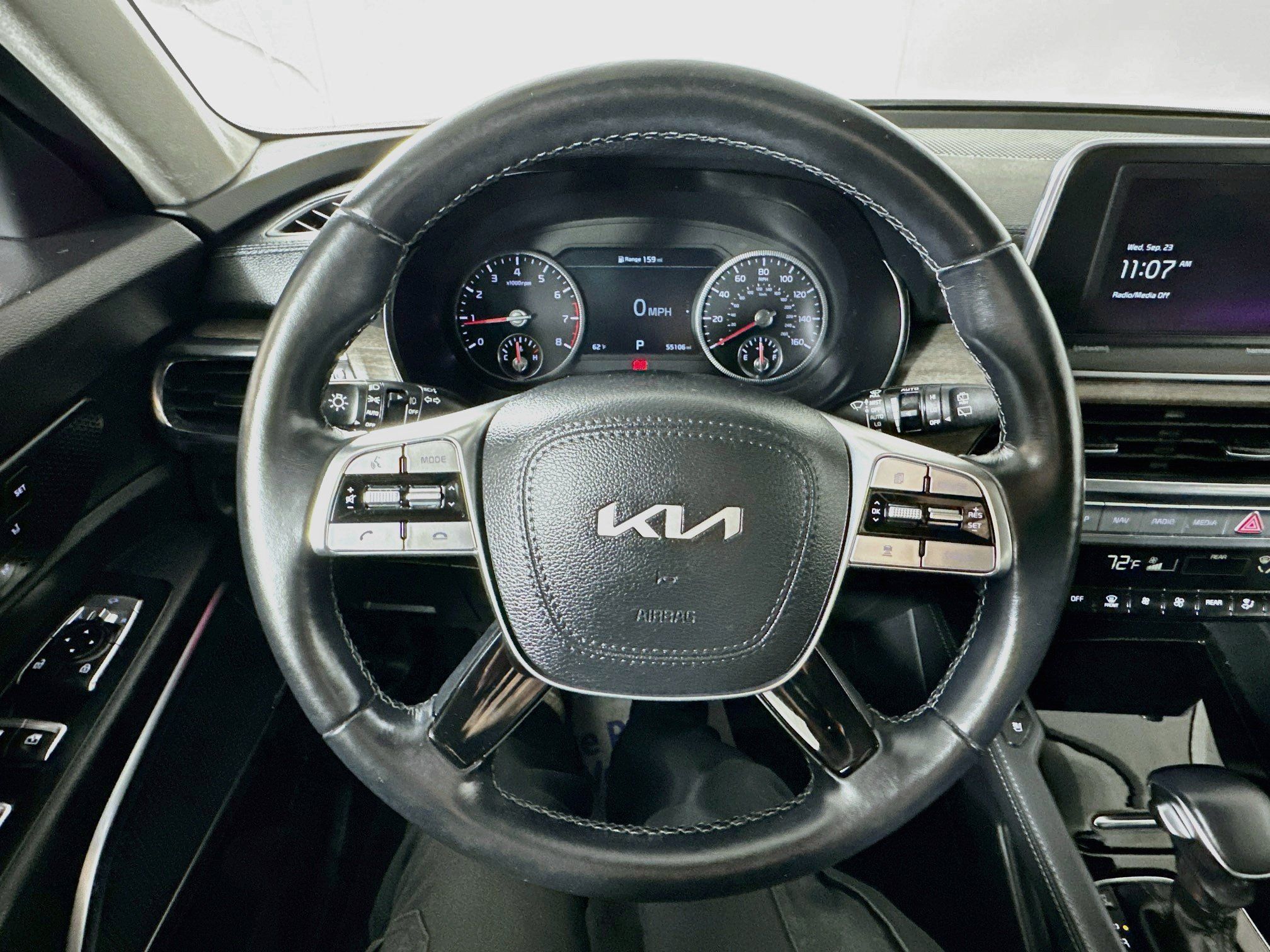 Certified 2022 Kia Telluride SX w/ SX Prestige Package AWD/4WD image 11